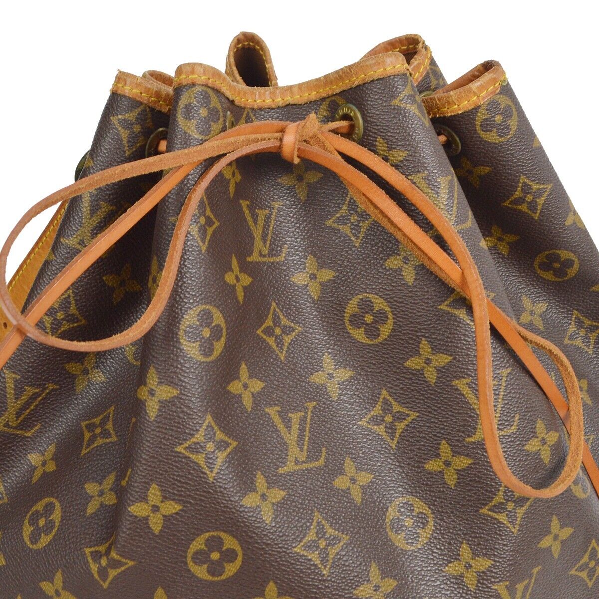 Louis Vuitton Noe monogram